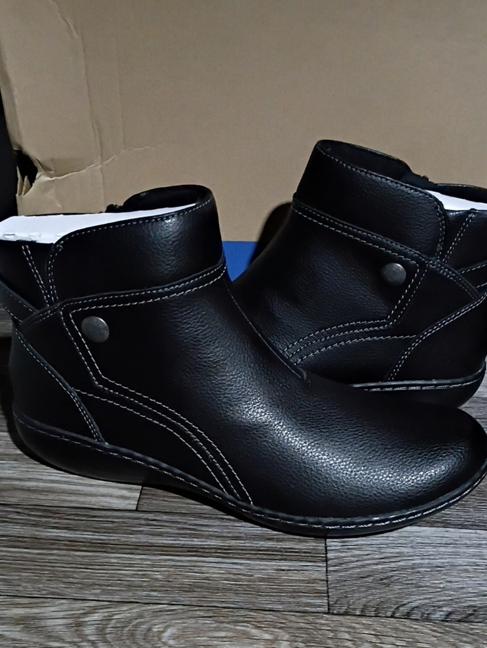 Ashland Black Chukka Ankle Boots